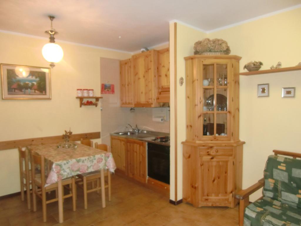 Appartamento Belvedere Molina di Ledro Zimmer foto