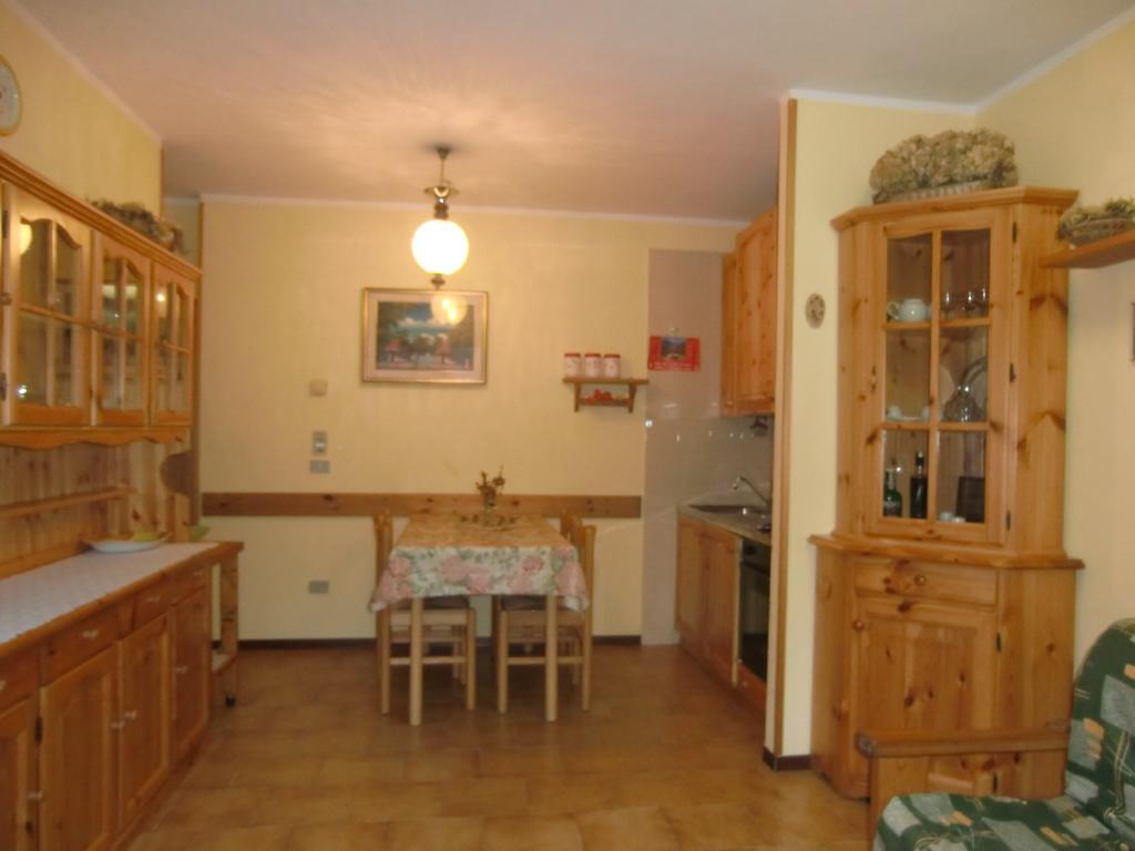 Appartamento Belvedere Molina di Ledro Zimmer foto